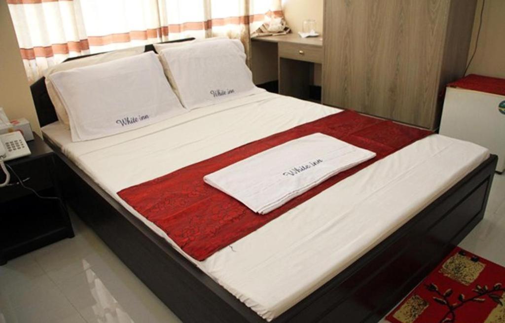 White Inn Luxury Residential Hotel Chittagong Exterior foto